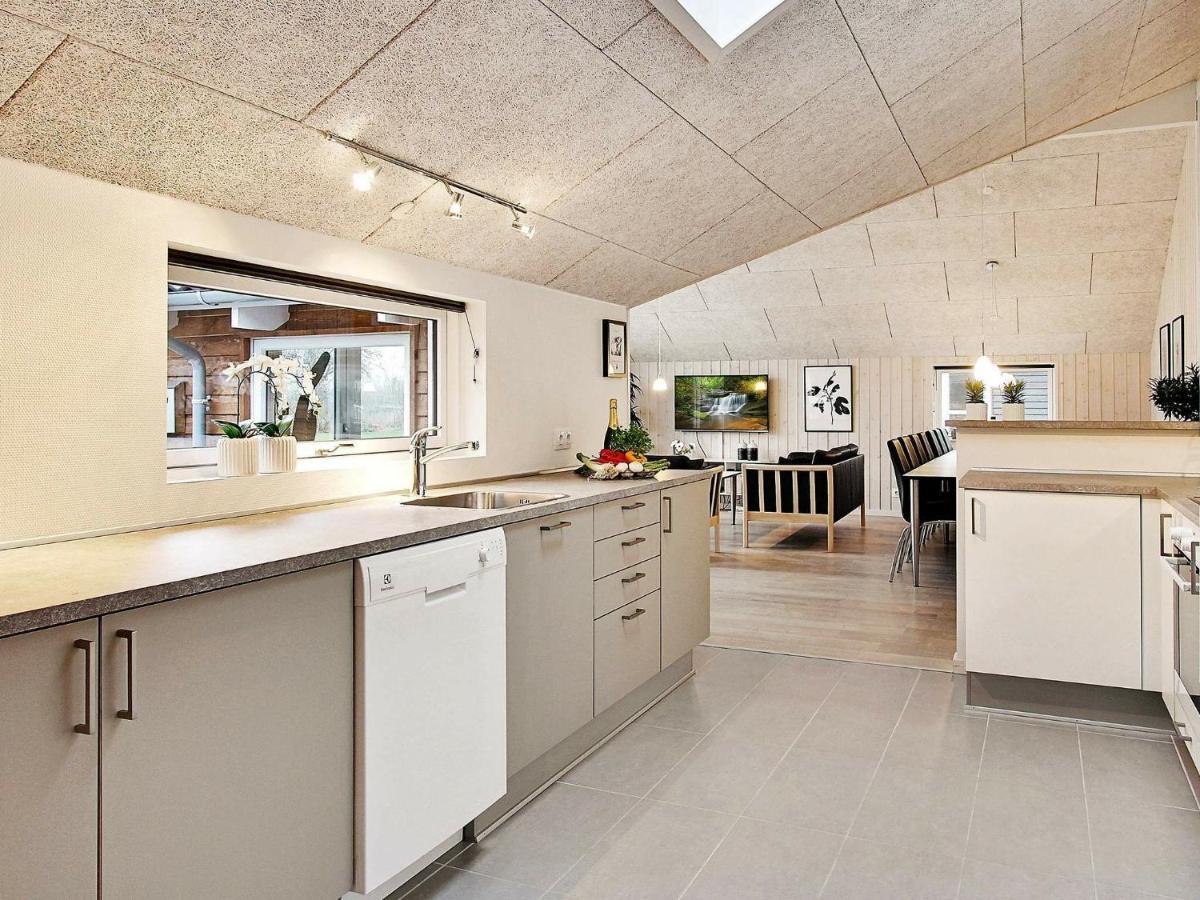 12 Person Holiday Home In Hasselberg Kappeln Habitación foto